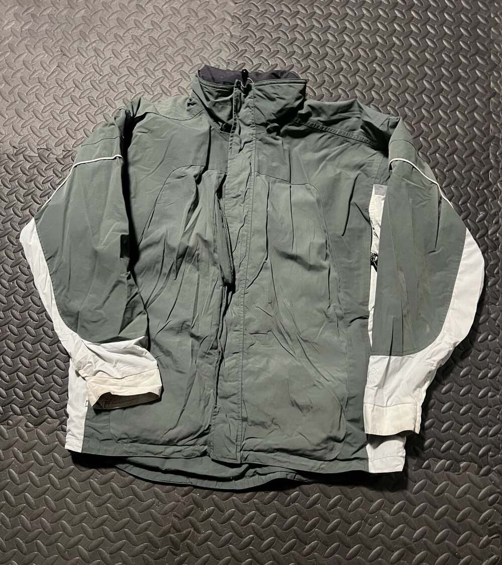 Obermeyer Men's Green and White Ski Jacket Size L